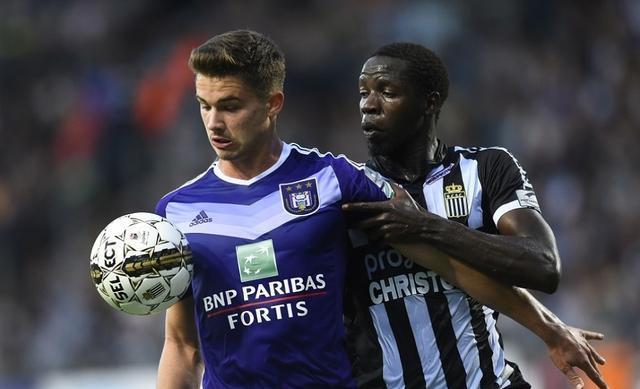 即便在持球 即便在持球