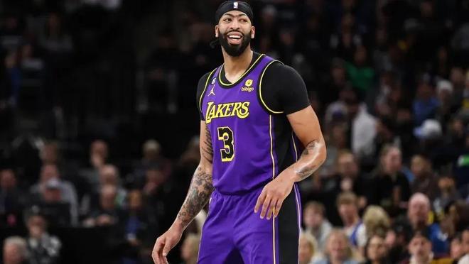 但不只为他 但不只为他